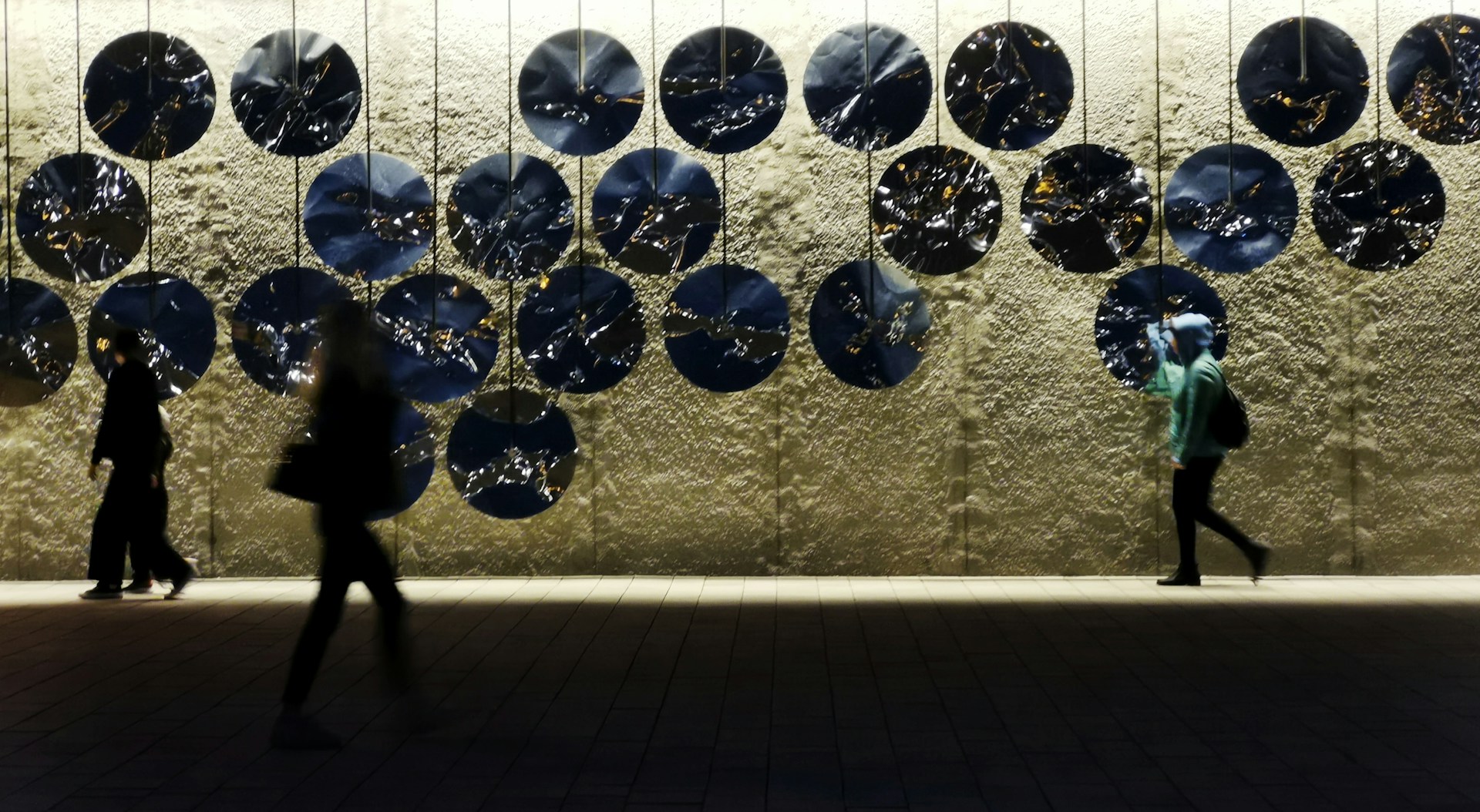 Αφανείς ήρωες της διπλανής πόρτας