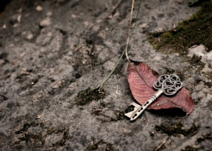 Η ασφάλεια της κακής βεβαιότητας και το κλειδί που ψάχνεις