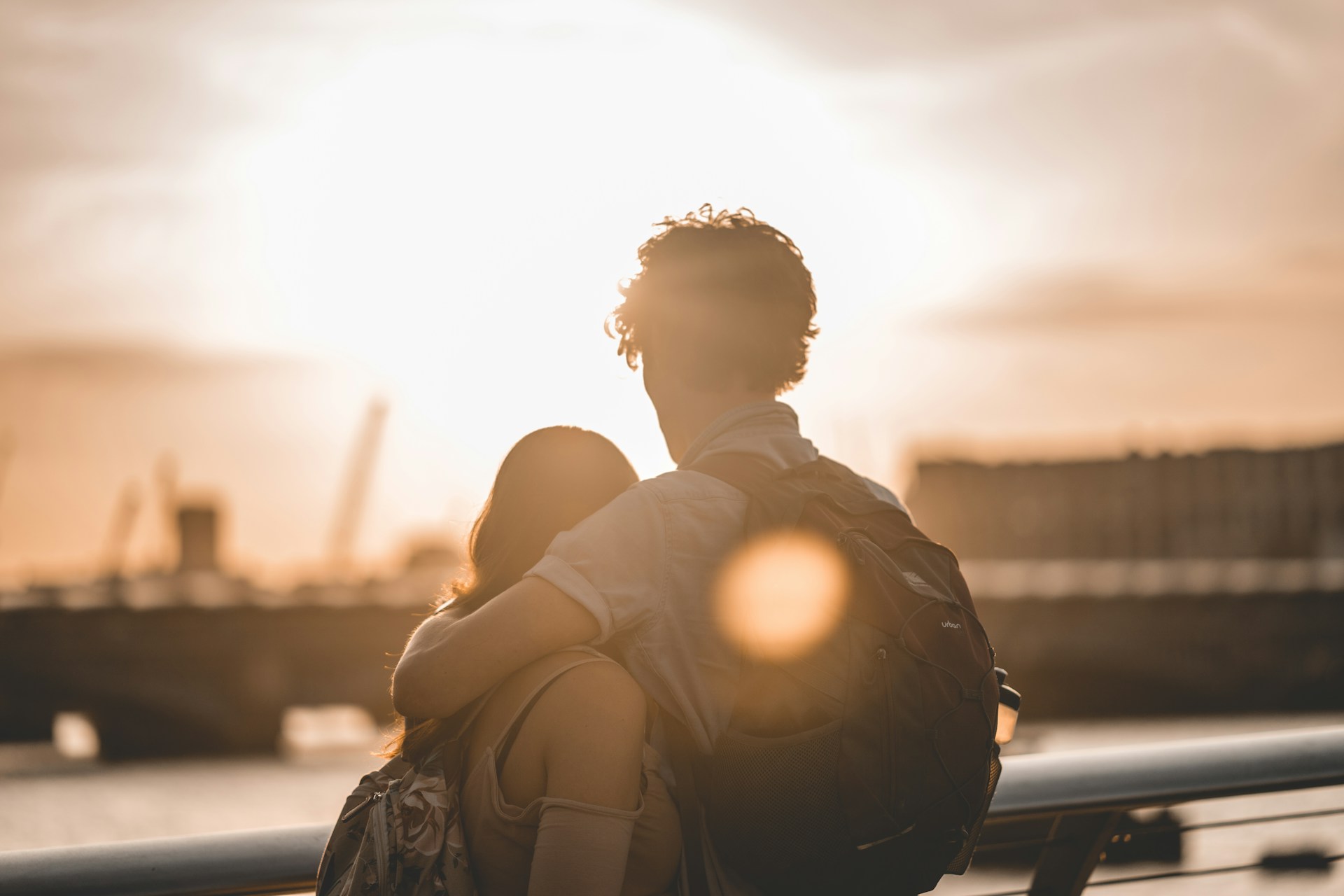 Σύγχρονες σχέσεις: Λάθη, άγχος και αυθεντική αγάπη